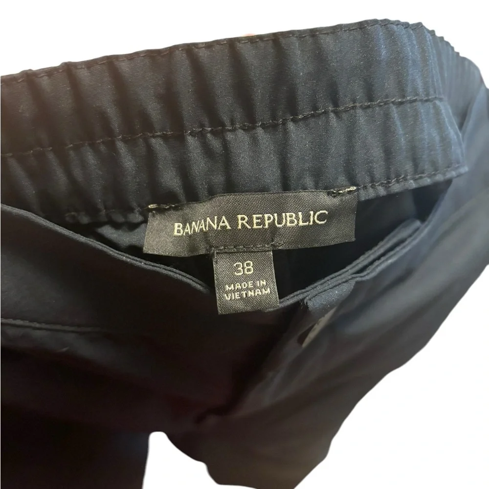 NWT Banana Republic Men's Motion Tech Hybrid Pant Water Repellent Size 38 Black - Picture 8 of 13